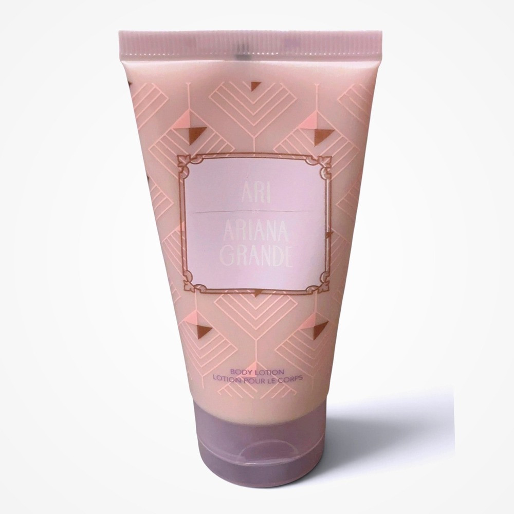Ariana Grande Ari Body Lotion 1.7 oz 50ml Scented Moisturizer Travel Size